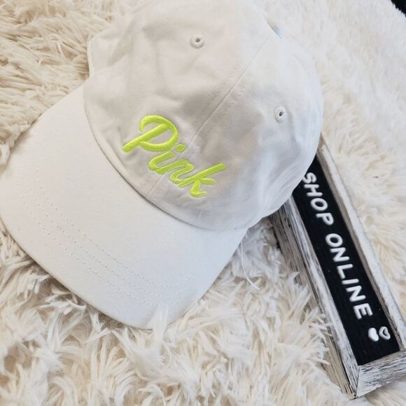 Victoria's Secret hat NWT - Picture 1 of 5